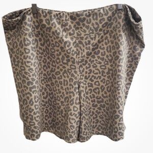 Women's Ascot + Hart Lightweight Pull-On Shorts - Tan Leopard Print 2XL